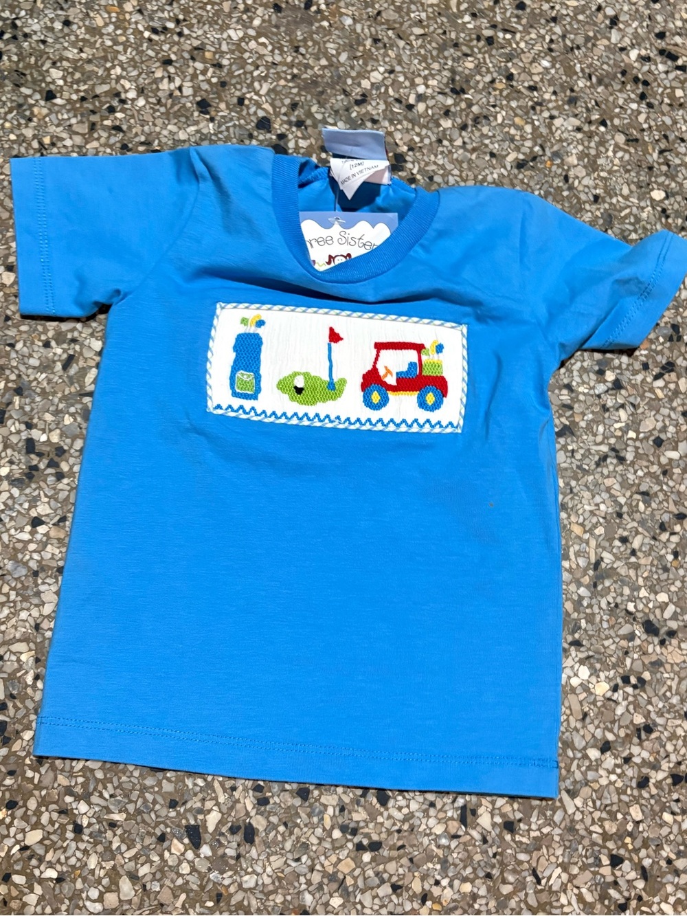 Three Sisters baby t-shirt with hand-embroidered golf-themed panel, Size
12M